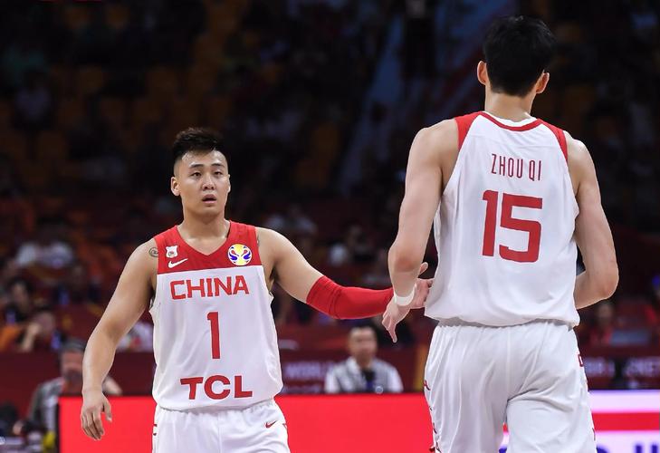 中国男篮vs塞尔维亚男篮